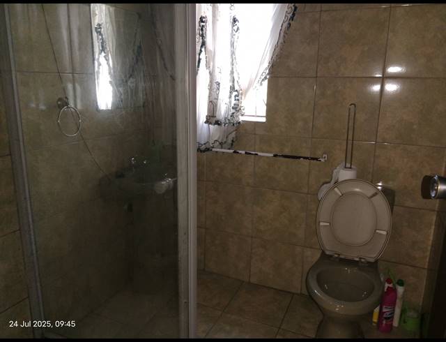 3 BEDROOM FREEHOLD FOR SALE IN NORTHDALE